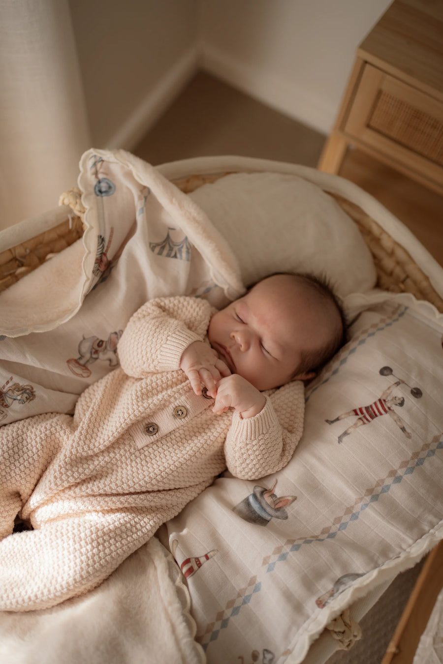Pop Ya Tot - Le Cirque Fur Lined Cot Blanket