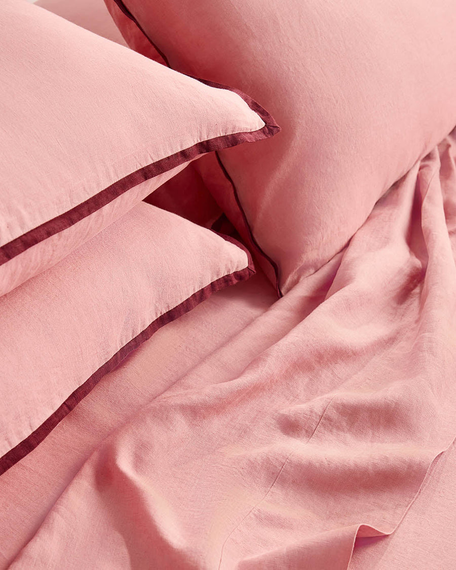 Hommey - Linen Flat Sheet - Rhubarb - Queen