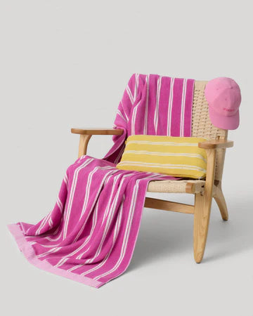 Hommey - ARRIVING WITH US VERY SOON!! - Beach Towel - Hibiscus
