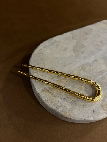 Angels Whisper - Louise Gold French Pin
