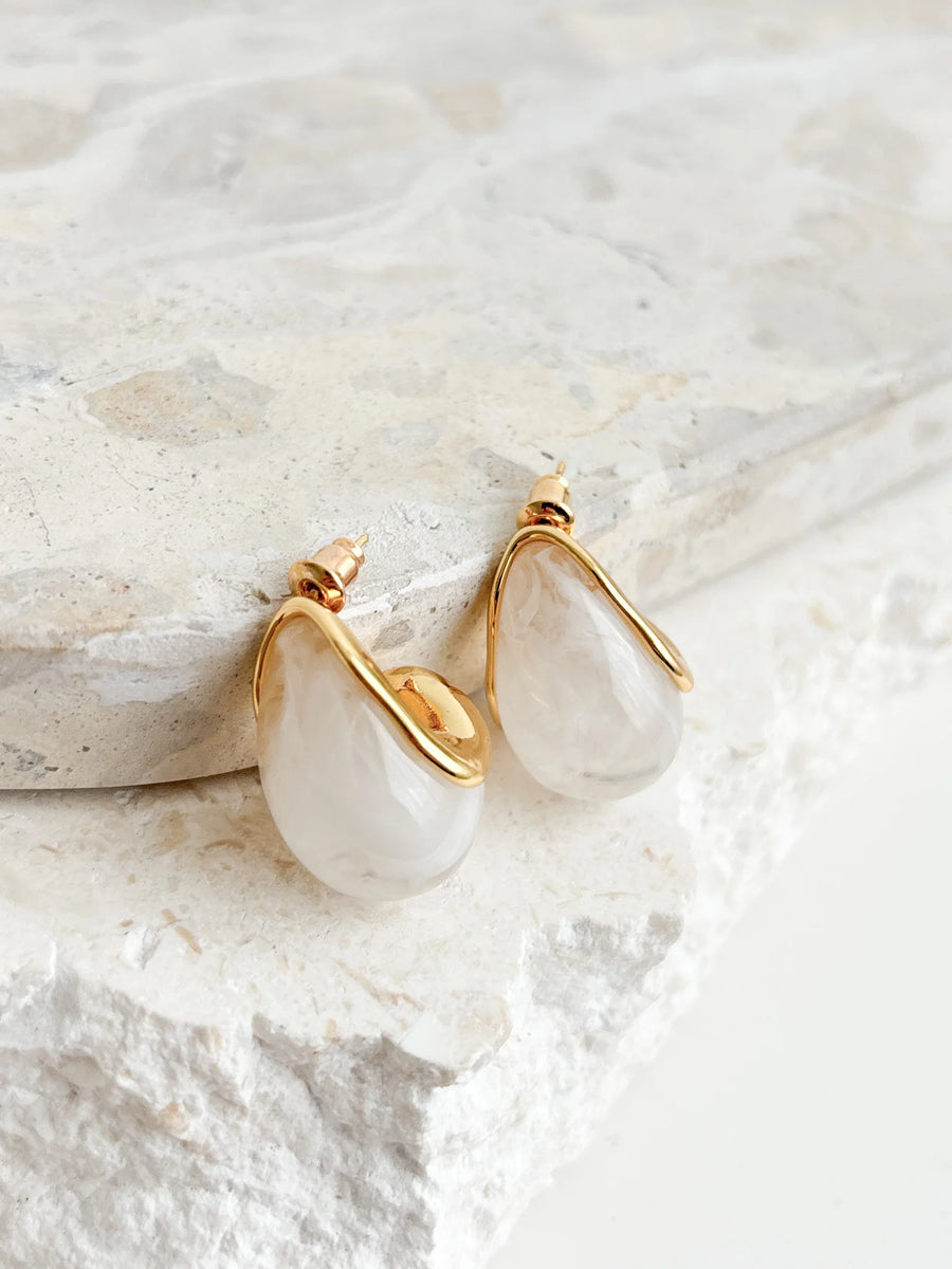 Angels Whisper - L&S Basic Vera Acrylic Cloud Earrings