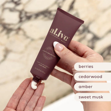 Al.ive Body - Hand Cream Cracker Sweet Plum & Berries