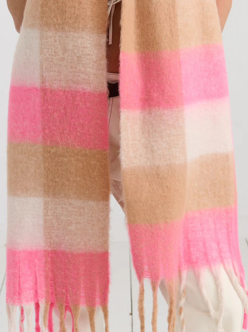 Angels Whisper - Neon Pink Checkered Fluffy Scarf