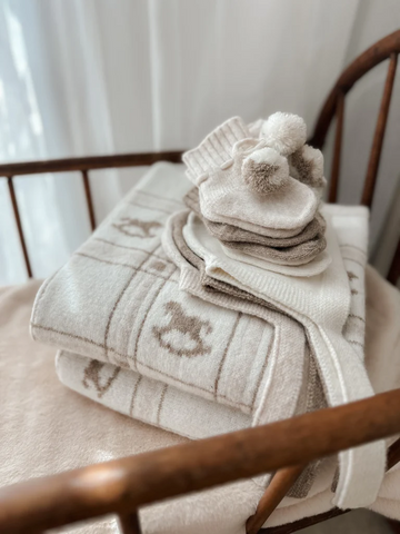 Pop Ya Tot - The Rocking Horse Blanket