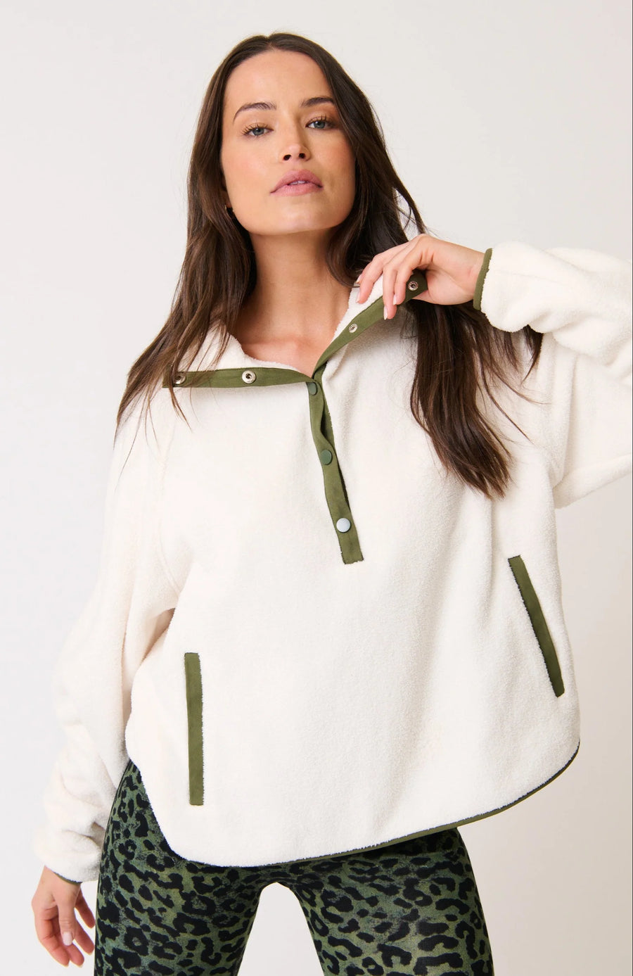 Cartel & Willow - Mattie Pullover - Cream / Khaki