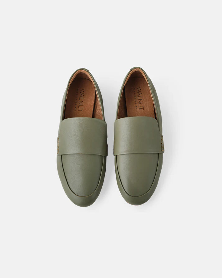 Walnut - Dutch Leather Loafer - Olive