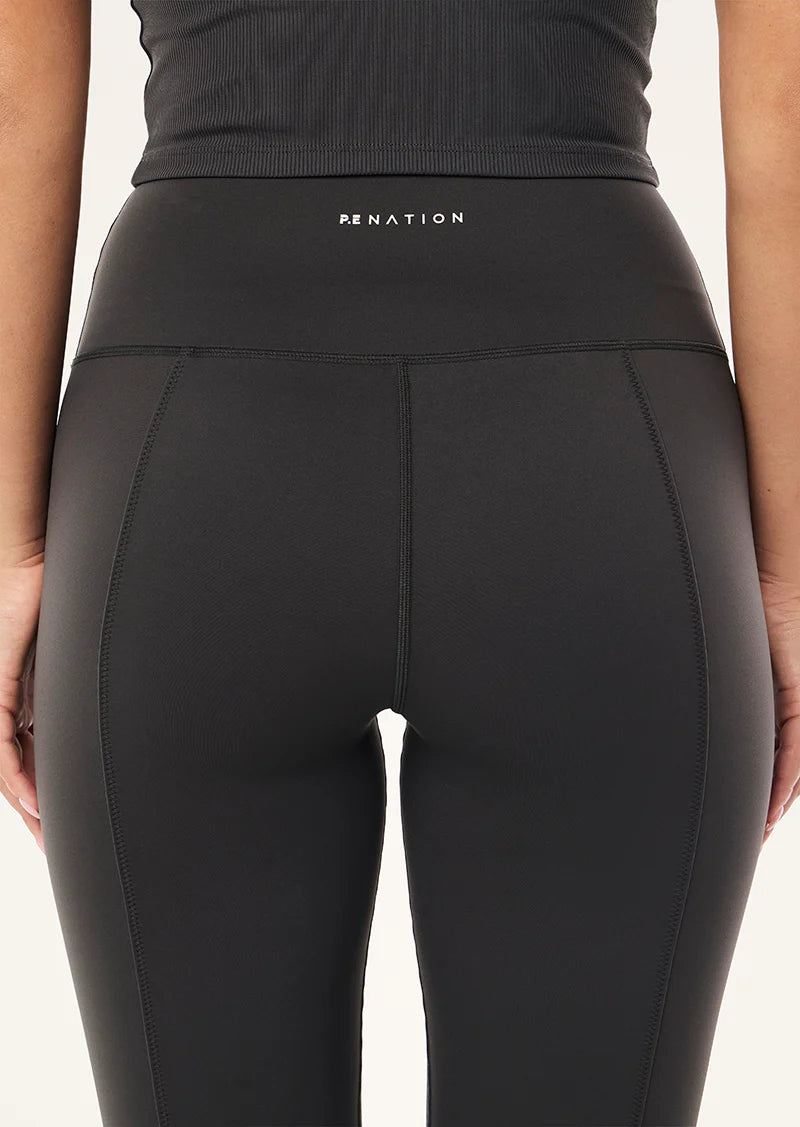 P.E Nation - ELEVATION LEGGING IN CAVIAR