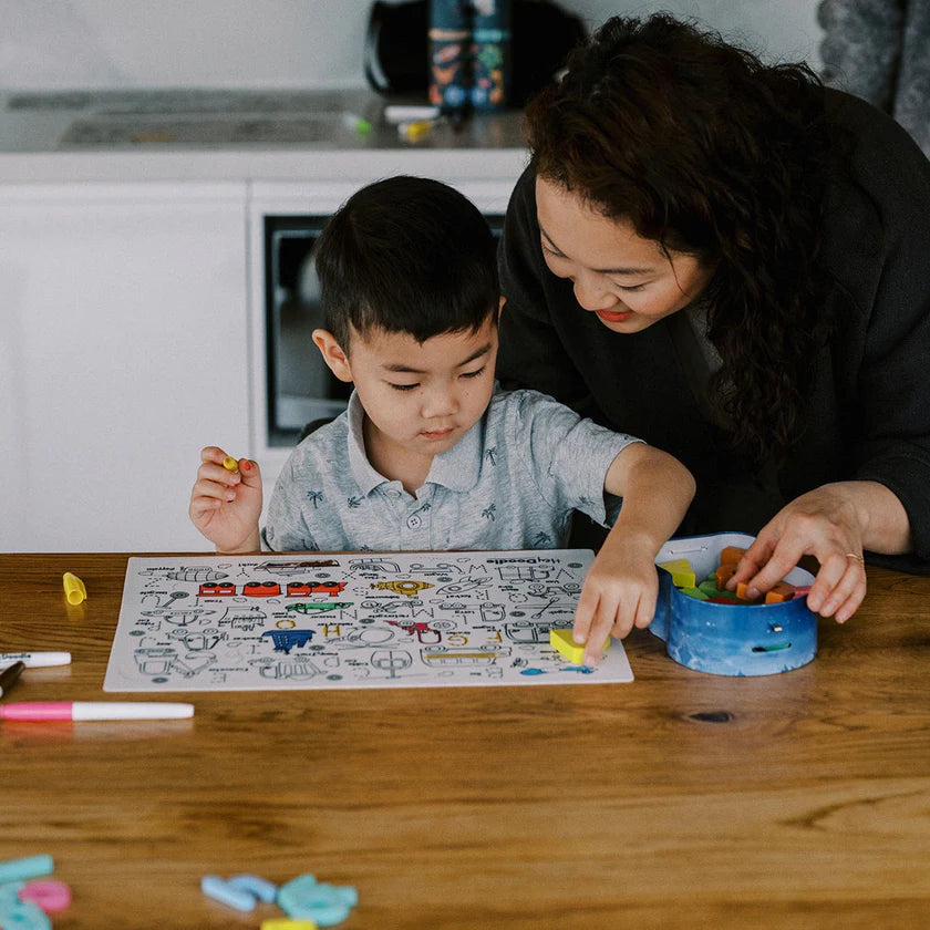 HeyDoodle - Toot Toot Honk Classic Colouring & Doodle Mat