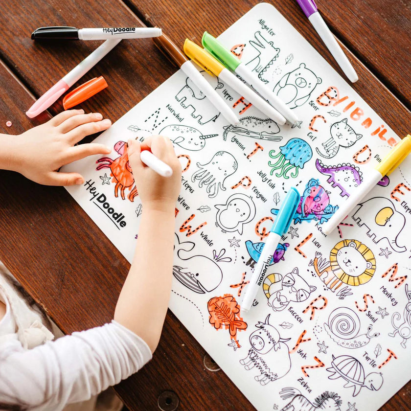 HeyDoodle - Into the Wild Classic Colouring & Doodle Mat