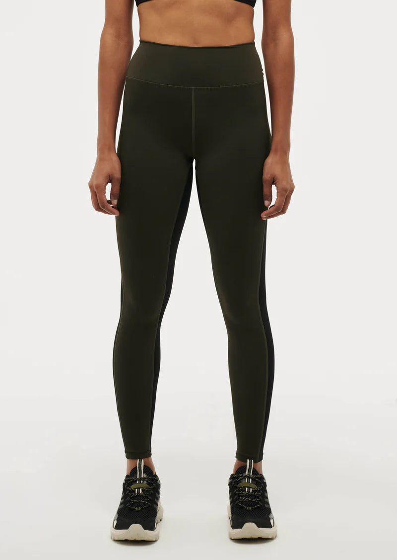 P.E Nation - TEMPO LEGGING IN FOREST NIGHT