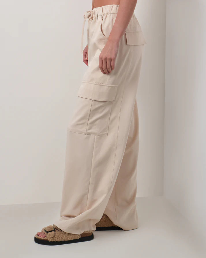 Walnut - Austin Pant - Cream