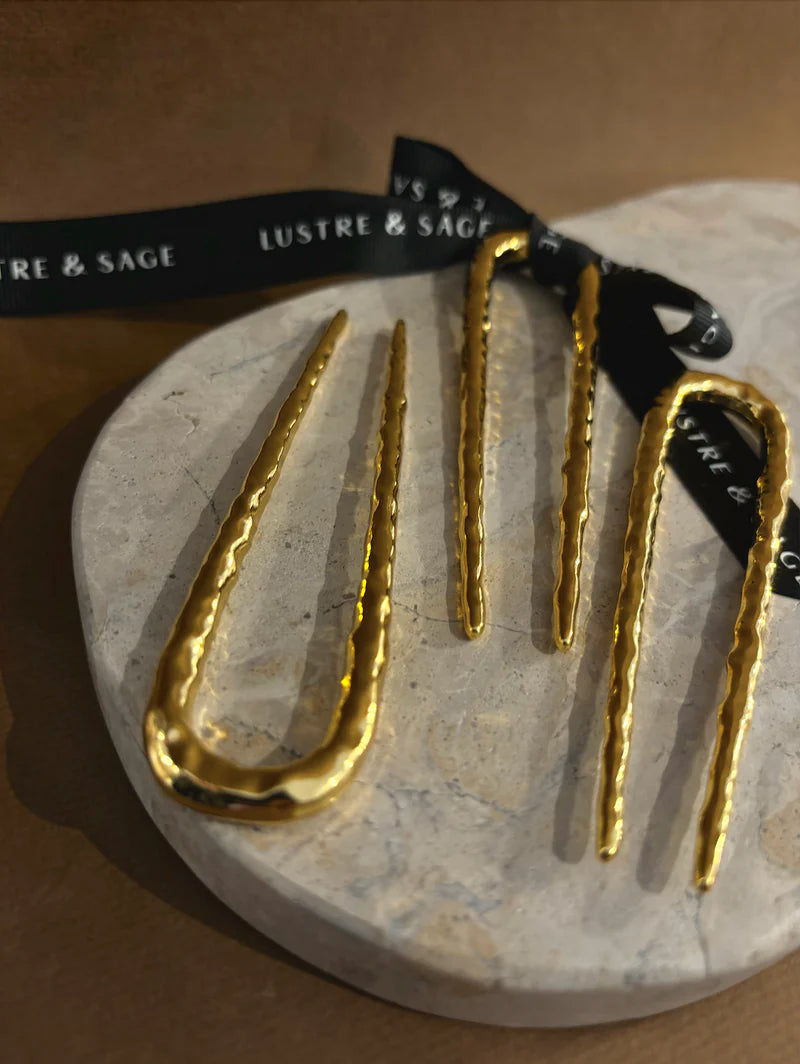 Angels Whisper - Louise Gold French Pin