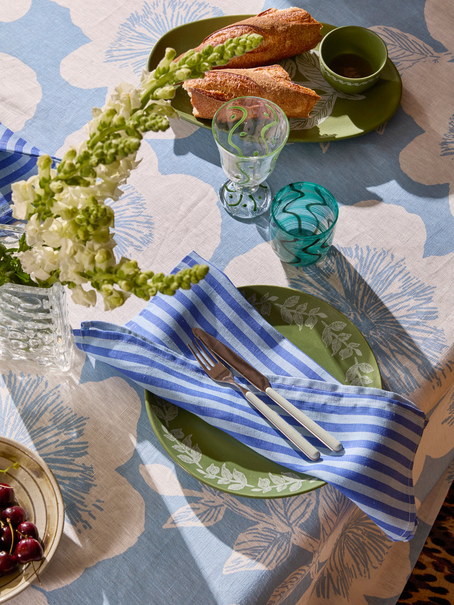 Bonnie & Neil - Jardin Dove Tablecloth - 250x170cm