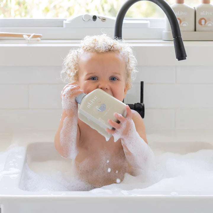 Al.ive Body - Baby Bubble Bath - Apple Blossom