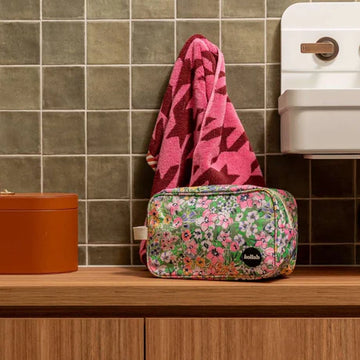 Kollab - Travel Bag - Petite Blooms