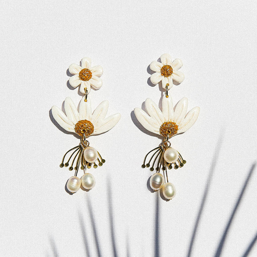 Kingston Jewellery - Daisy Blossom Earrings