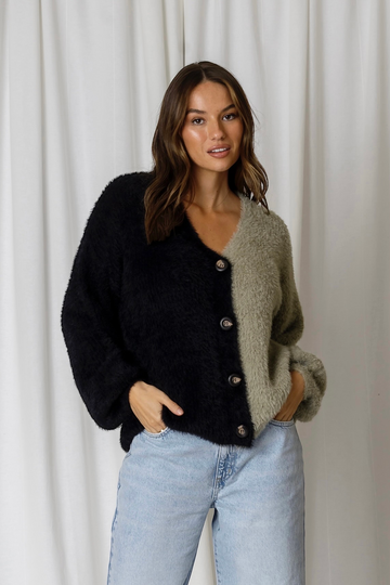 Love Lily the Label - AMOUR V-NECK BUTTON DOWN SOLID COLOUR CARDI - MOSS/BLACK