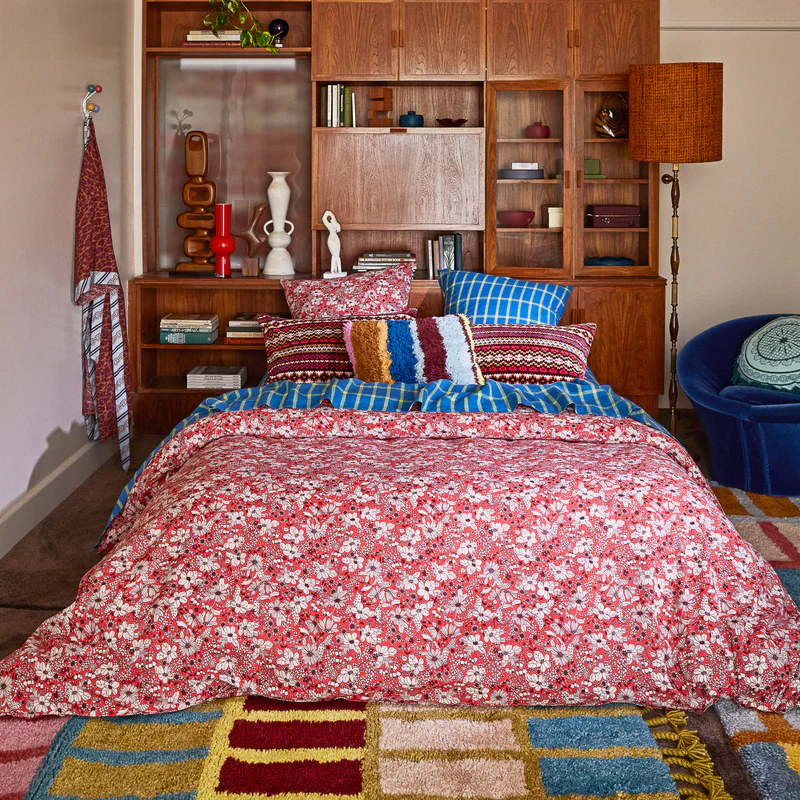 Sage & Clare - Evette Cotton Quilt Cover - Scarlet - King