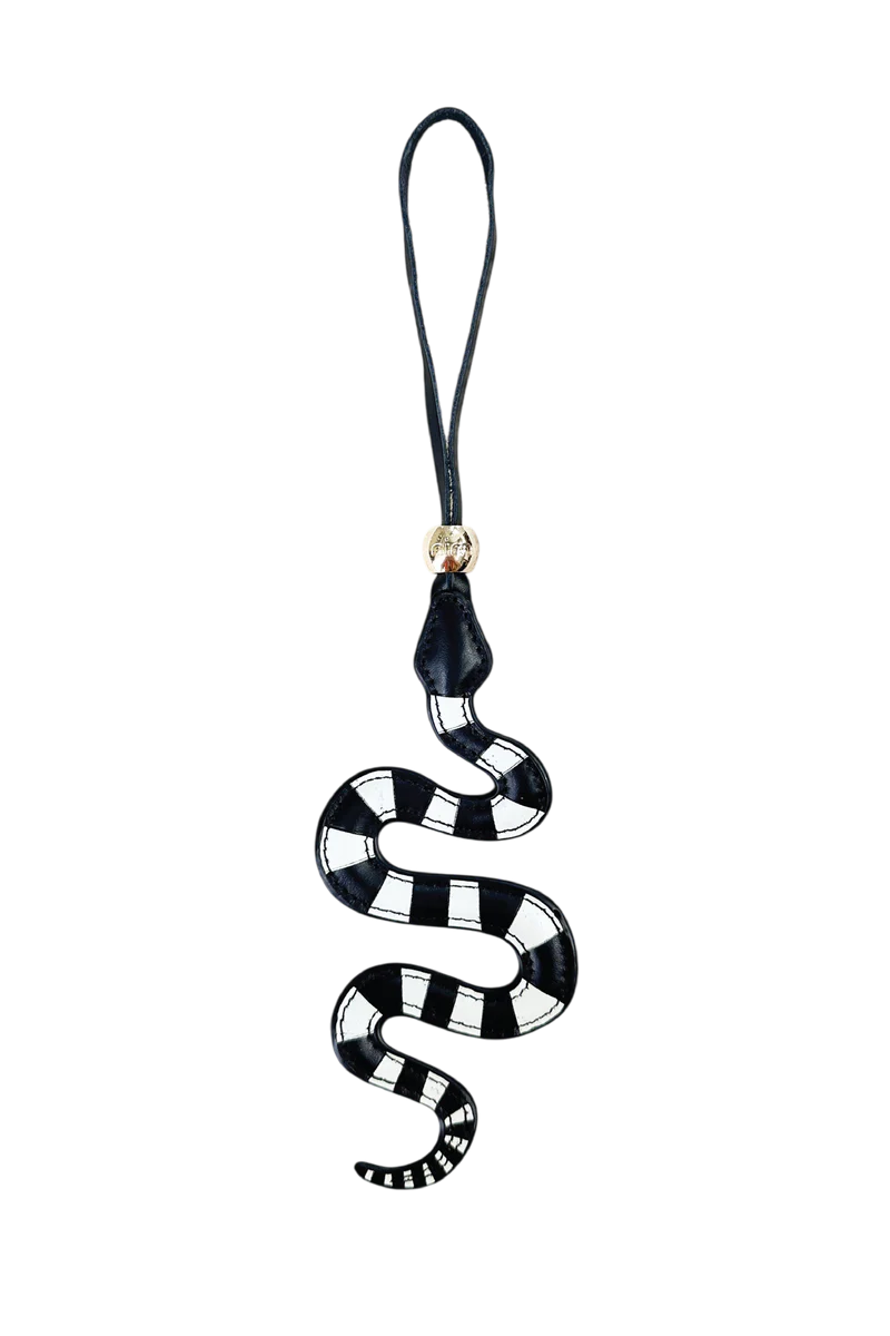Nim - Neutral Puffies - Black & White Snake