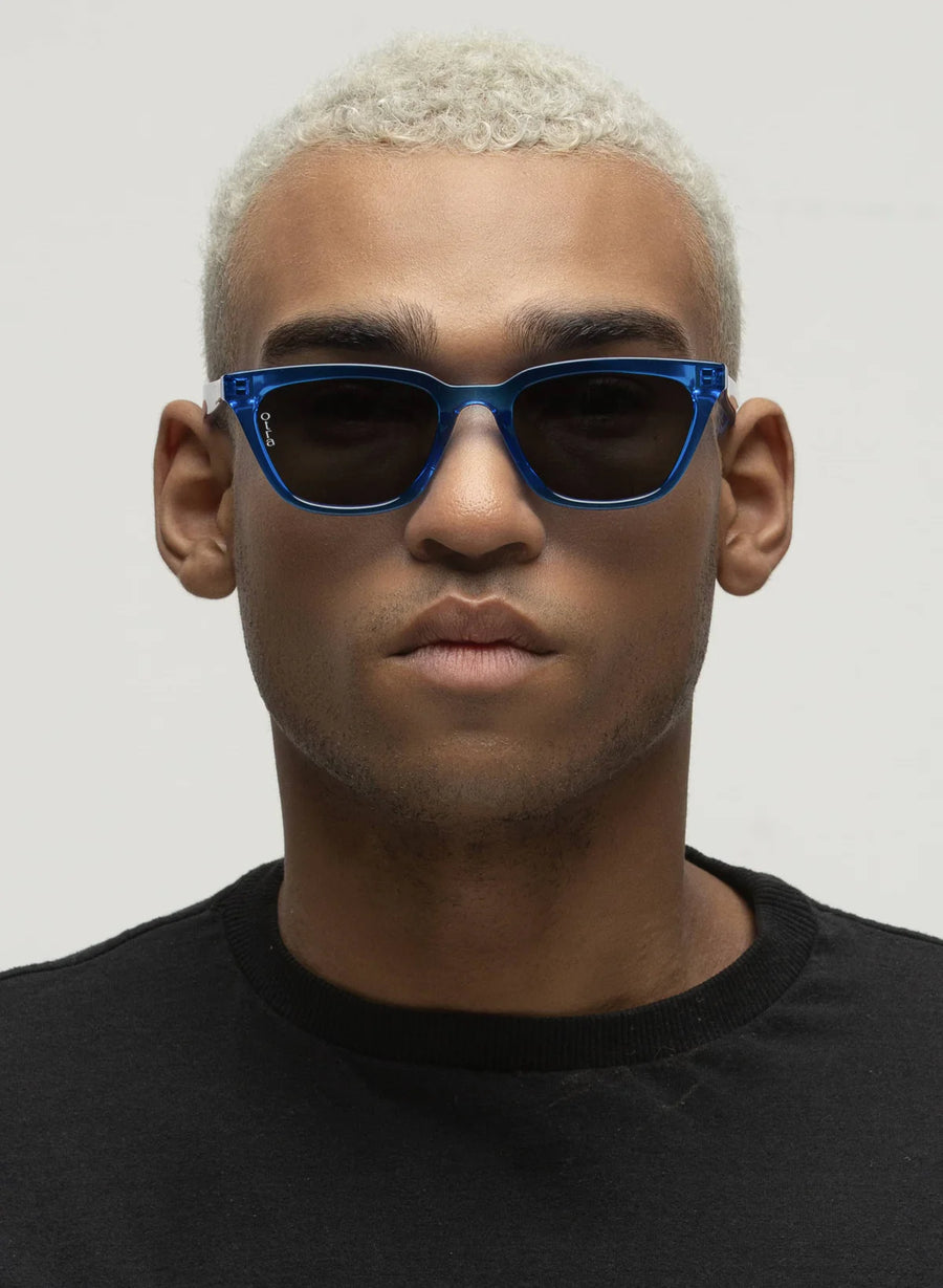 Otra Eyewear - Seva - Trans Blue/Smoke