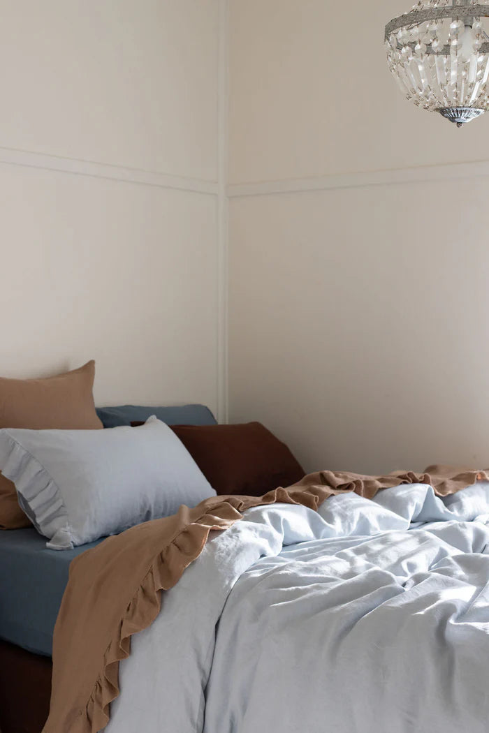 Society Of Wanderers - Horizon Duvet Cover - Queen