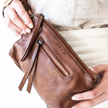 Juju & Co - Small Essential Pouch - Cognac