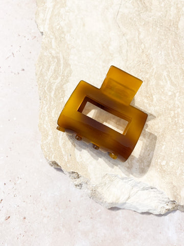 Angels Whisper - Charlie Acrylic Tort Clip - Caramel